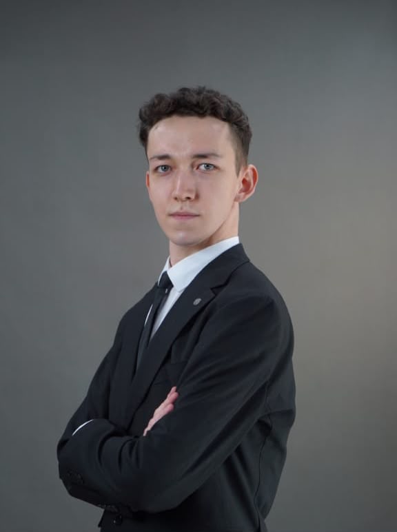 Ли Максим